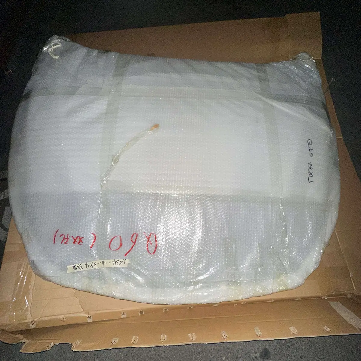 Capô dianteiro de fibra de carbono 2016+ para Infiniti Q60 com orifício de ventilação