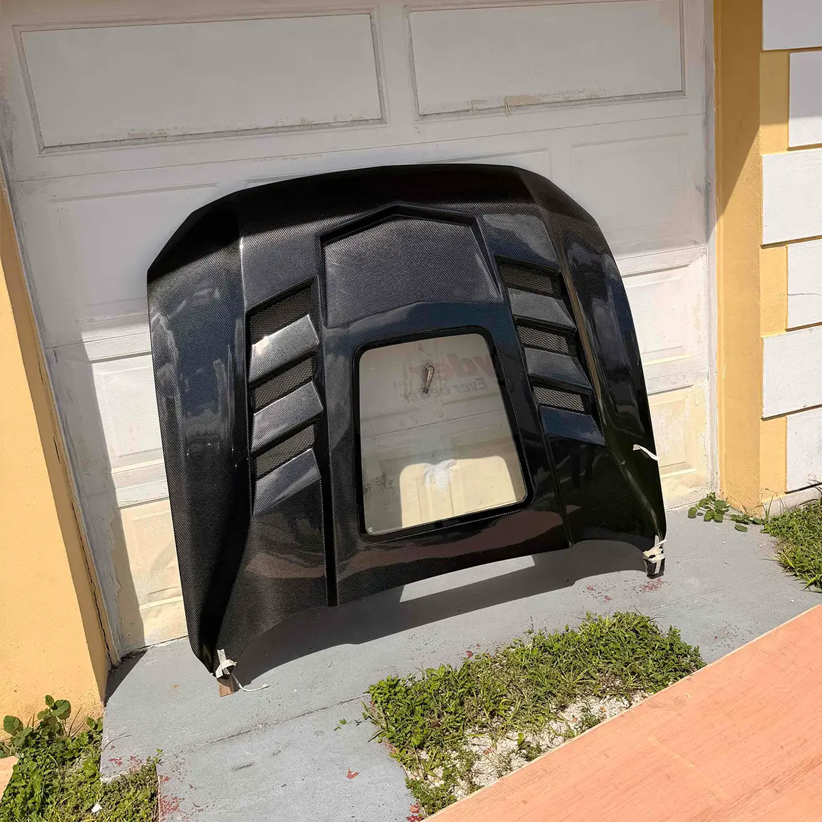 Capô dianteiro de fibra de carbono, capô do motor transparente e ventilado para o Ford Mustang 2018-2022