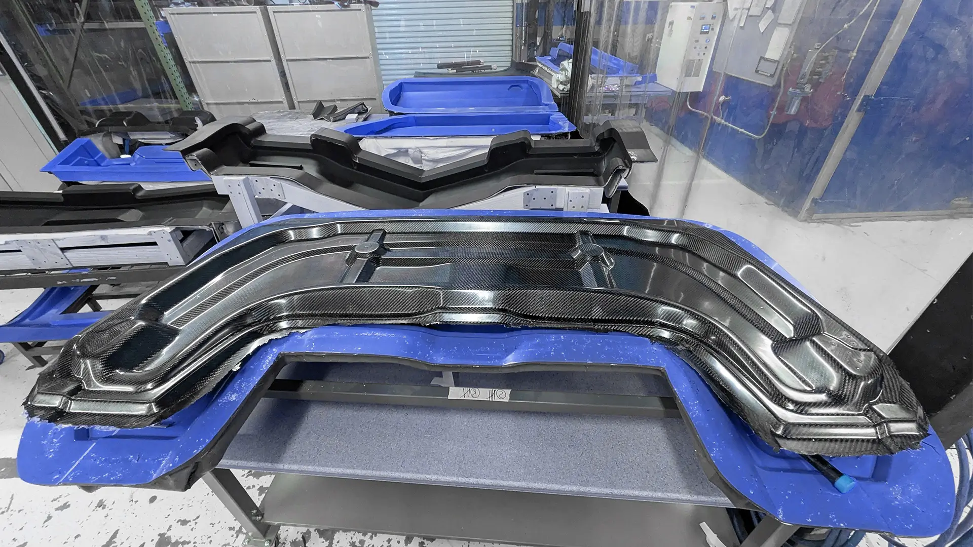 vacuum bagging carbon fiber