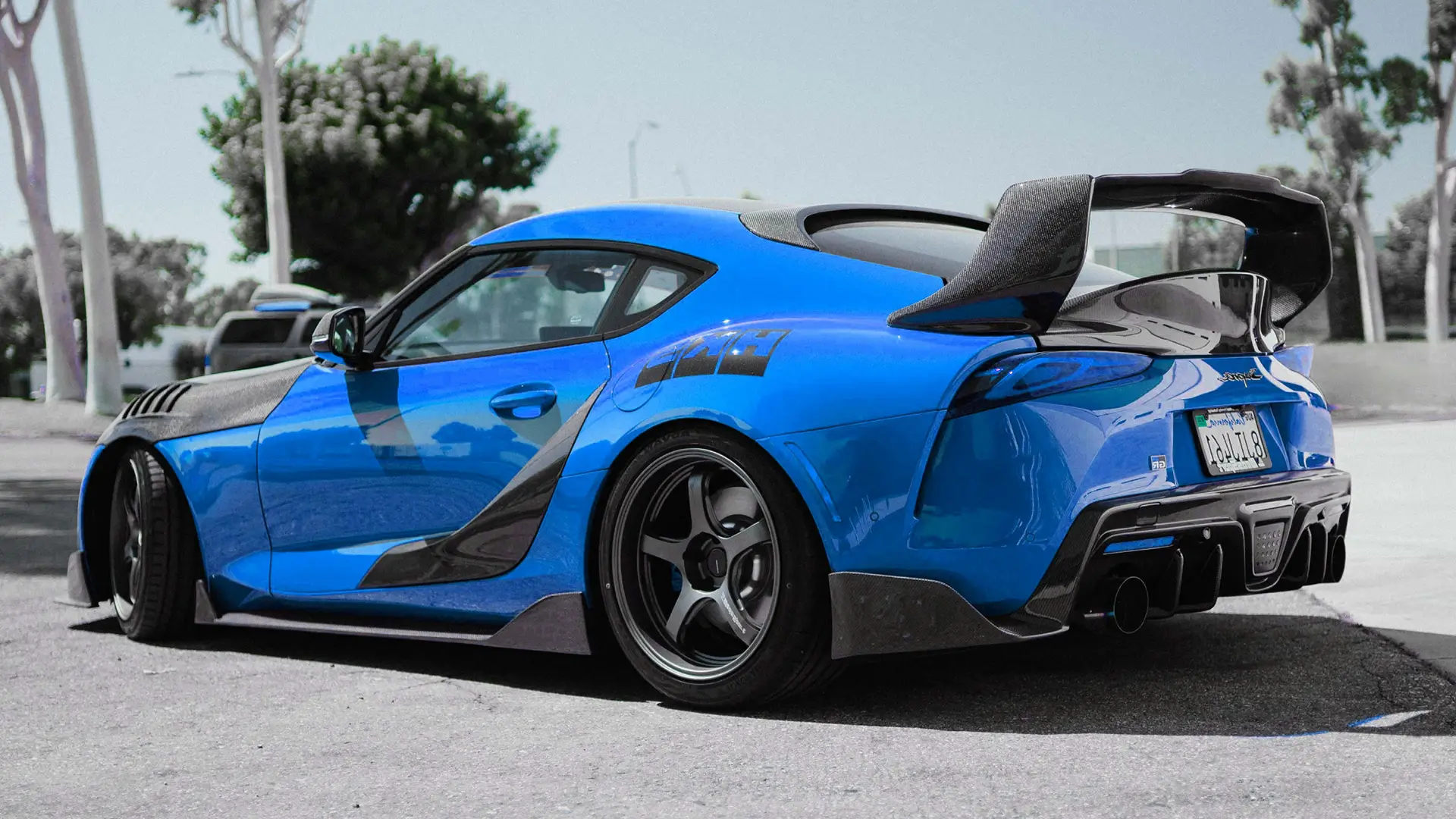 carbon fiber wing manufacturing processes