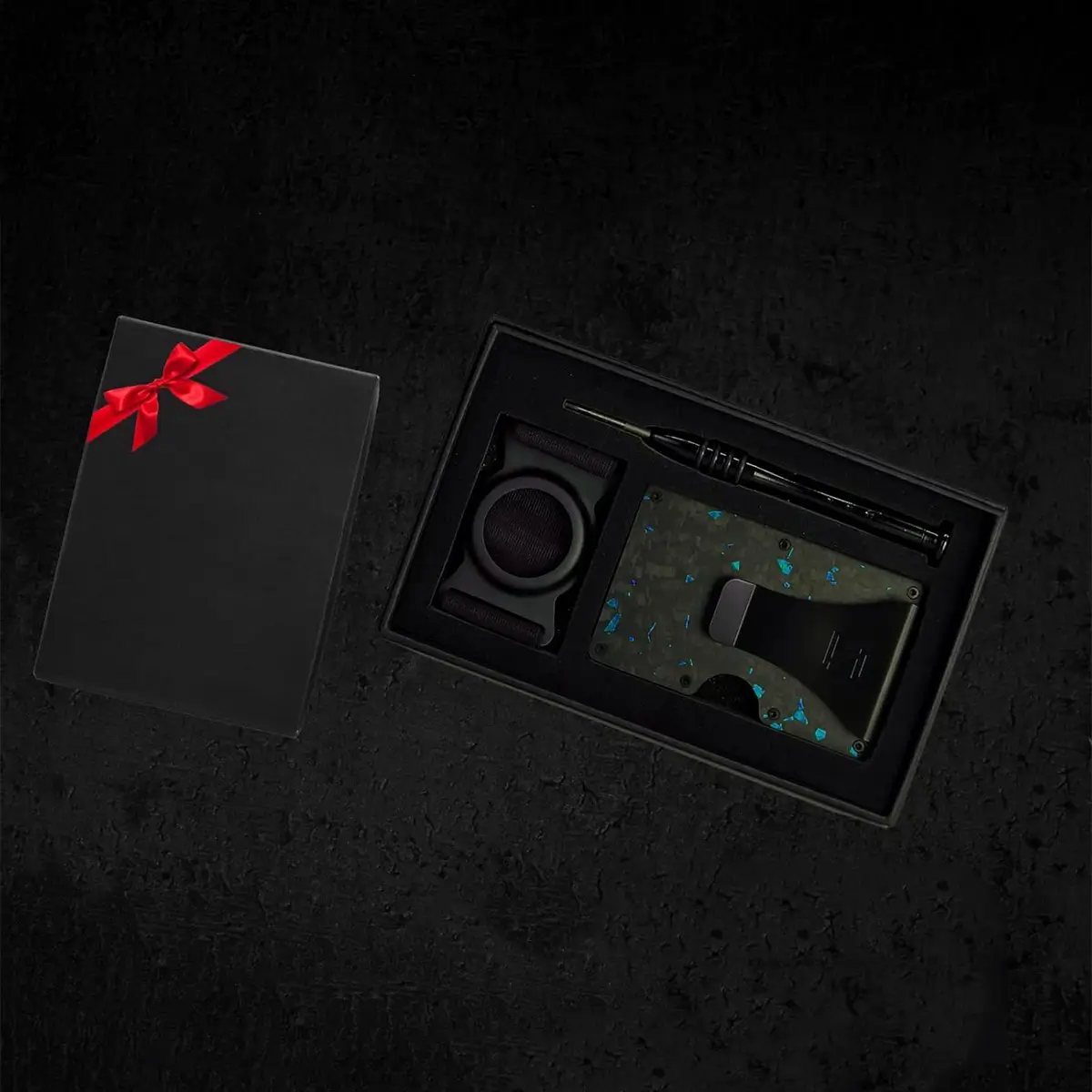 custom carbon fiber wallet with package